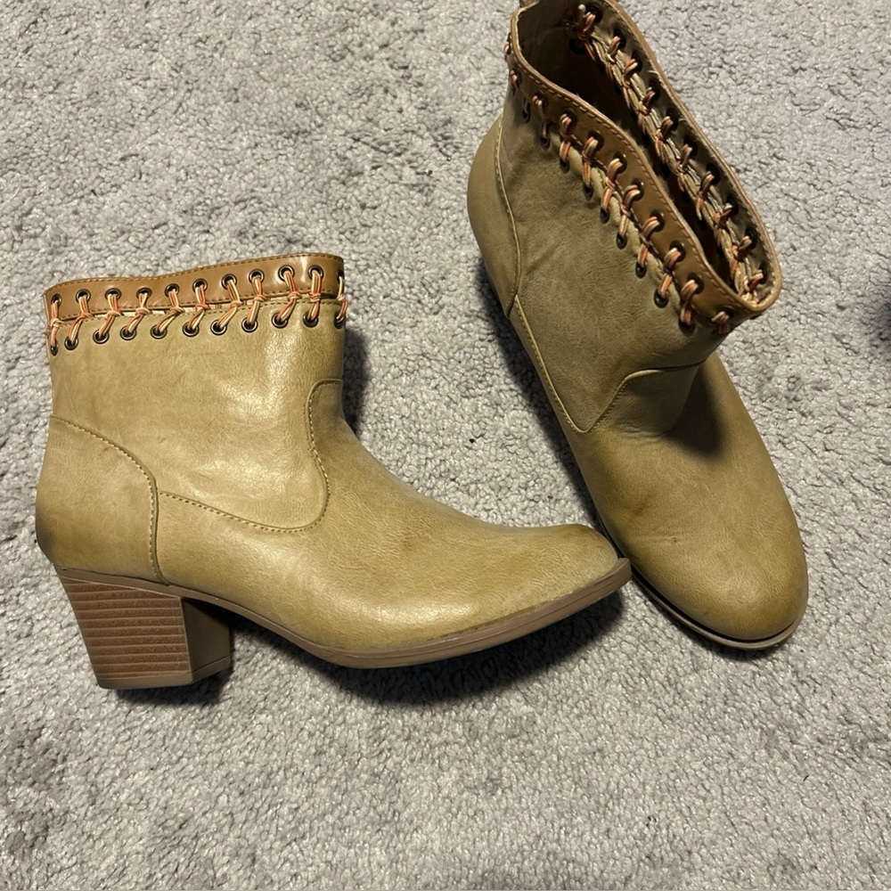Rampage Vendetta Boots Women’s Size 9M